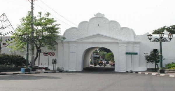 Kisah Tragis Sultan Hamengkubuwono V Ditikam Selir Kesayangan yang Menyisakan Misteri