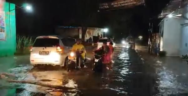 Anak Sungai Bengawan Solo Meluap, 4 Desa di Klaten Terendam Banjir