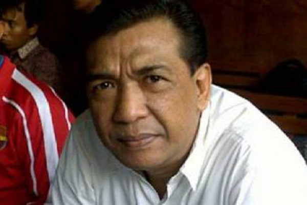 Tangis Pecah saat Imam S Arifin Dimakamkan, Tinggalkan Pesan ke Anak Jangan Lupa Sholat