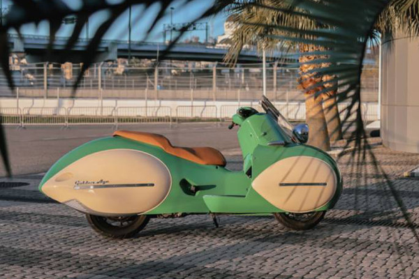 NMoto Modifikasi BMW C400X dengan Tampilan Jadul Ala Motor Henderson