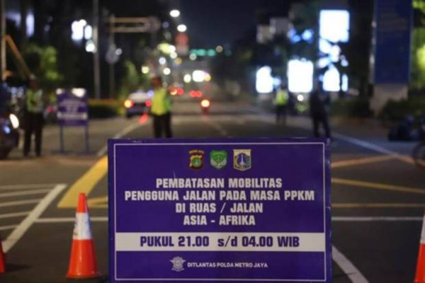 5 Jurus Jokowi Turunkan Kasus Covid-19 Sepanjang 2021