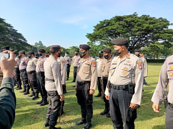 Amankan Ibadah Natal, 770 Aparat Gabungan Jaga 151 Gereja di Jakarta Timur