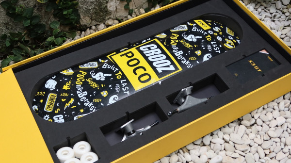 Unboxing POCO X Crooz, Beli Ponsel Bonus Satu Set Skateboard