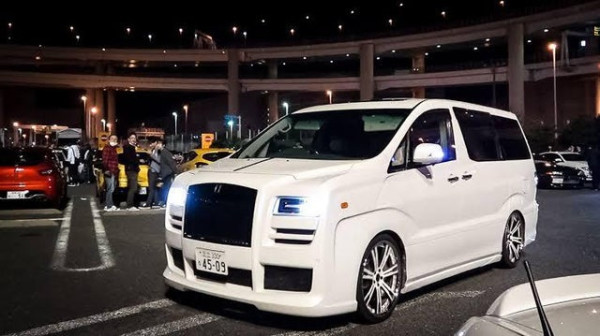 Modifikasi Toyota Alphard ala Jepang, Ada yang Diubah Jadi Rolls-Royce