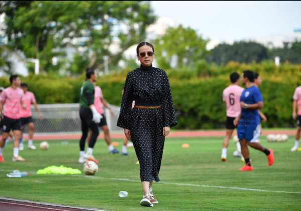 Thailand Lumat Indonesia 4-0 di Final Piala AFF 2020, Madam Pang Jadi Buah Bibir