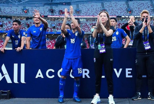 6 Potret Cantik Madam Pang, Bidadari Penyelamat Tim Gajah Perang