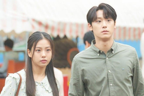 5 Drama Korea 2021 Paling Menyedihkan, Bikin Banjir Air Mata