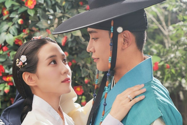 4 Drama Korea 2021 dengan Kisah Cinta Segitiga Paling Menarik, Bikin Baper