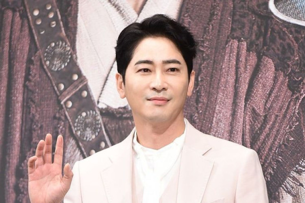 5 Artis Korea yang Mundur dari Drama karena Skandal
