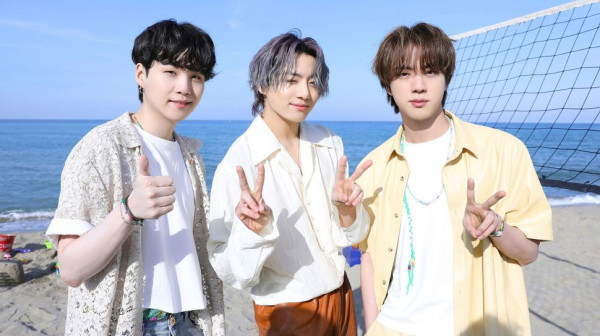 Happy World Introvert Day! Ini Deretan Artis Korea dengan MBTI Introver