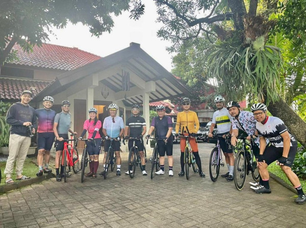 Pramono Anung, Saleh Husin dan Meutya Hafid Awali Tahun 2022 dengan Gowes 101 Km