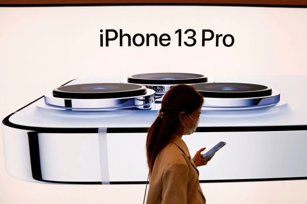 Edan, Valuasi Apple Tembus Rp42.000 Triliun!