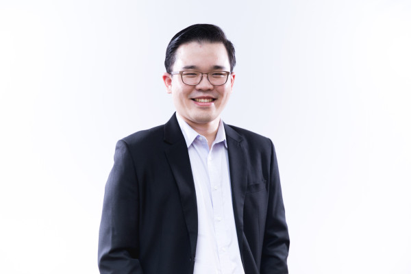 Ini Profil Willix Halim, Calon CEO Baru Bukalapak