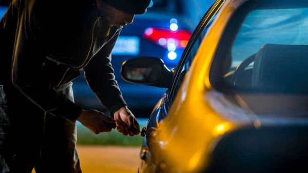4 Cara Jaga Mobil dari Bahaya Kejahatan di Awal Tahun