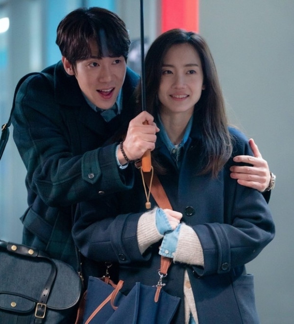 4 Pasangan Drama Korea yang Dirumorkan Pacaran di Kehidupan Nyata