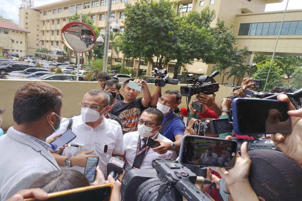 Begini Penampakan Ferdinand Hutahaean saat Akan Diperiksa Kasus Allahmu Lemah