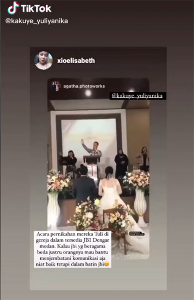 Viral! Pengantin Tuna Rungu Menikah di Gereja Dibantu Juru Bahasa Isyarat Seorang Muslimah