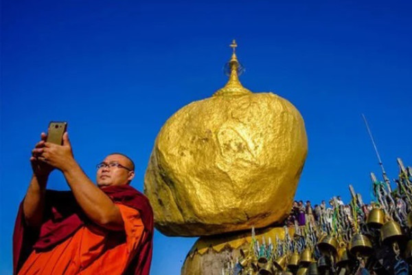Mengungkap Mitos Batu Emas di Myanmar yang Melawan Gravitasi