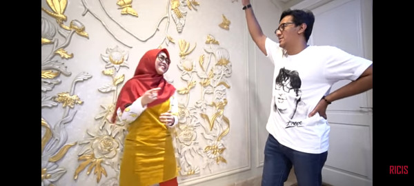 Rumah Andre Taulany Berlapis Emas Senilai Rp32 Miliar, Mirip Istana