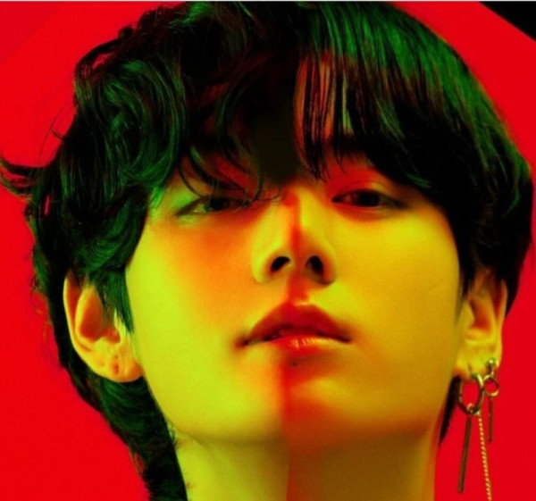 20 Pasangan Idol K-Pop yang Wajahnya Serasi, Mirip Kembar!