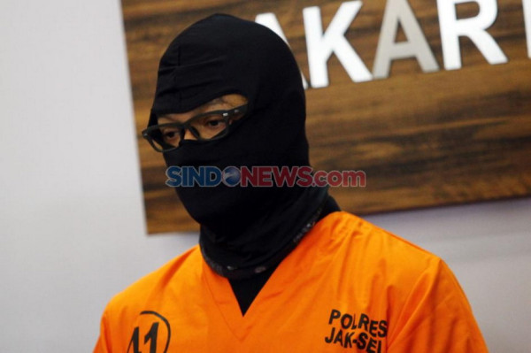 Seperti Ardhito Pramono, 6 Artis Ini Pernah Diciduk karena Ganja