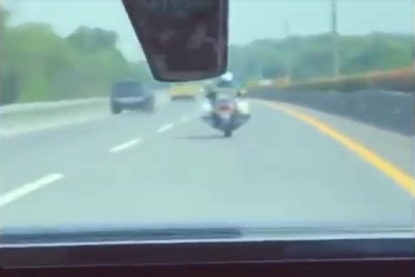 Penampakan Pejabat BPK Gadungan saat Beraksi, Pakai Mobil Mewah hingga Dikawal Patwal