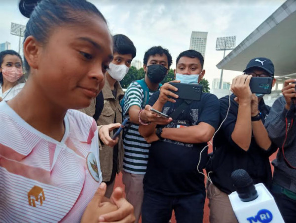 Tekad Ade Mustika Loloskan Timnas Putri Indonesia ke Piala Dunia