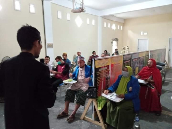 Dokter di Jambi Ini Obati Pasien dengan Cara Tradisional dan Buka Sekolah Herbal Muslim