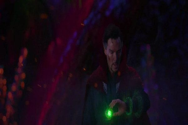 10 Mantra Paling Keren Doctor Strange di Film Marvel