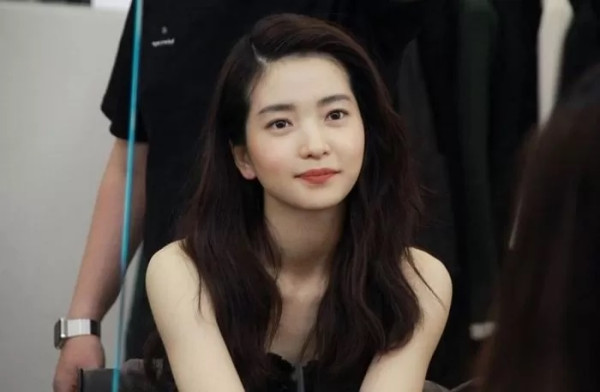 6 Pekerjaan Artis Korea Sebelum Terkenal, Nomor 2 Penjual Susu Kedelai