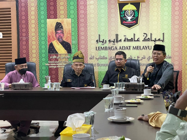Amien Rais Rajin Keliling Daerah dan Tetap Energik di Usia Tua, Ternyata Ini Rahasianya