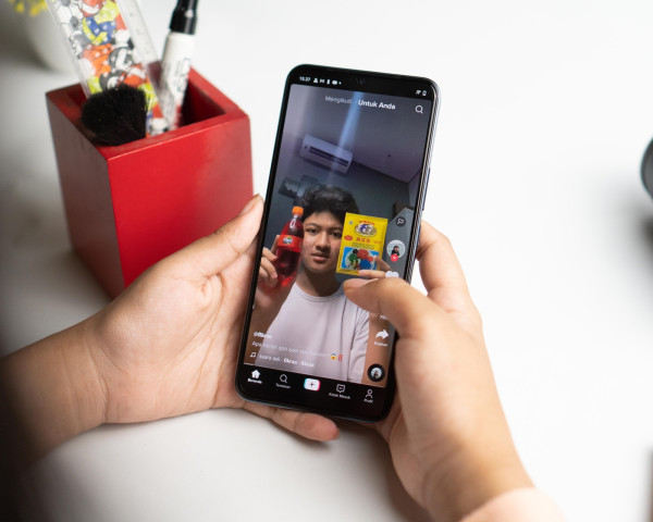 Review vivo V23e, Punya Banyak Sekali Daya Tarik!