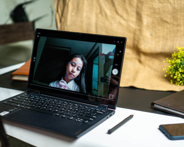 Review Lenovo Yoga 6, Laptop Powerhouse Portabel yang Bisa Diandalkan