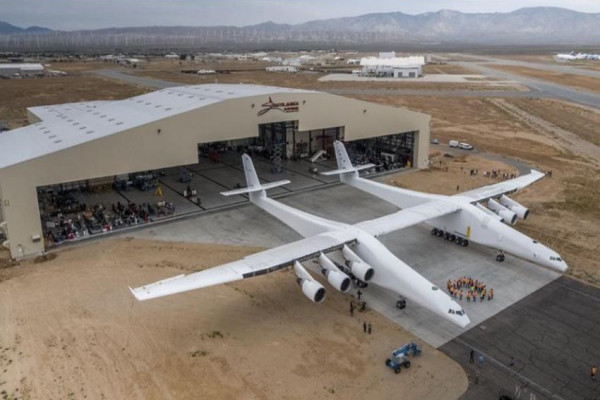 Pesawat Induk Roc Stratolaunch Selesaikan Uji Terbang Ketiga, Dukung Penerbangan Hipersonik