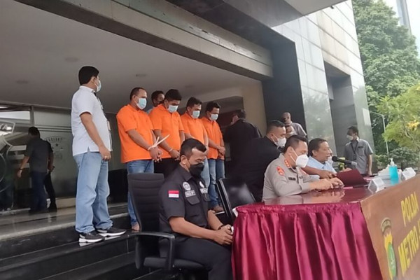 Penampakan 6 Tersangka Pengeroyok Pratu Sahdi Anggota Pasukan Elite TNI AD