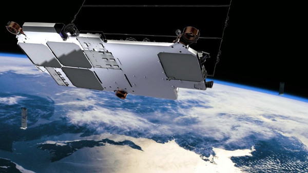 SpaceX Luncurkan 49 Satelit Internet Starlink ke Angkasa
