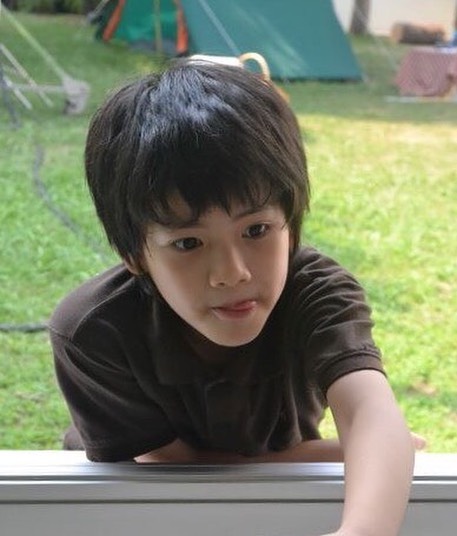 Potret Ganteng Yorch Yongsin, Aktor Thailand yang Jadi Trainee Big Hit