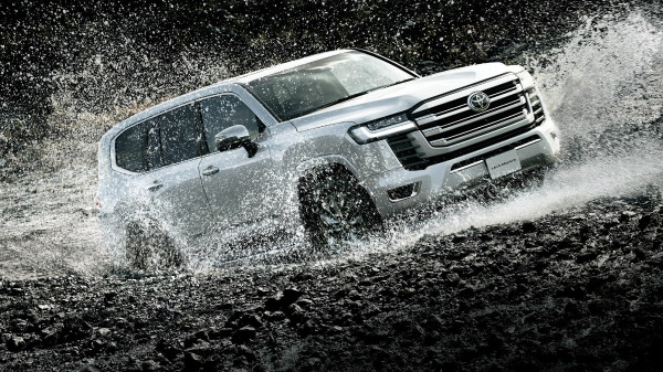 Mohon Bersabar, Inden Toyota Land Cruiser Baru Capai 4 Tahun