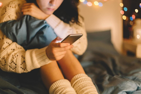 Seorang Ibu Tuntut Meta dan Snapchat karena Anaknya Bunuh Diri