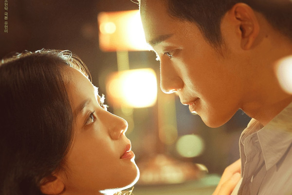4 Adegan Ciuman Jung Hae In di Drama Korea, Nomor 2 Paling Romantis