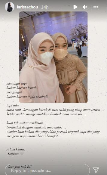 Beri Motivasi Ririe Fairuz, Larissa Chou: Berdirilah dengan Mahkotamu Sendiri