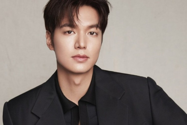 BTS Kalahkan Presiden Korsel sebagai Orang Korea Paling Berpengaruh di Mata Warga Dunia