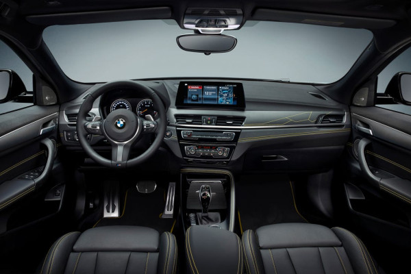 Incar Para Sultan, BMW Luncurkan X2 GoldPlay Edition yang Kaya Ornamen Emas