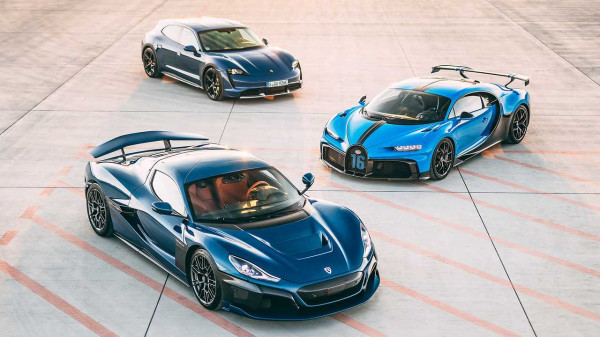 Bugatti Belum Ucapkan Selamat Tinggal Pada Mobil Konvensional Tenaga Besar