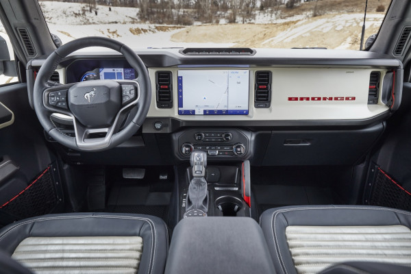 Kenang Paus Paulus II, Ford Buat Bronco Edisi Spesial