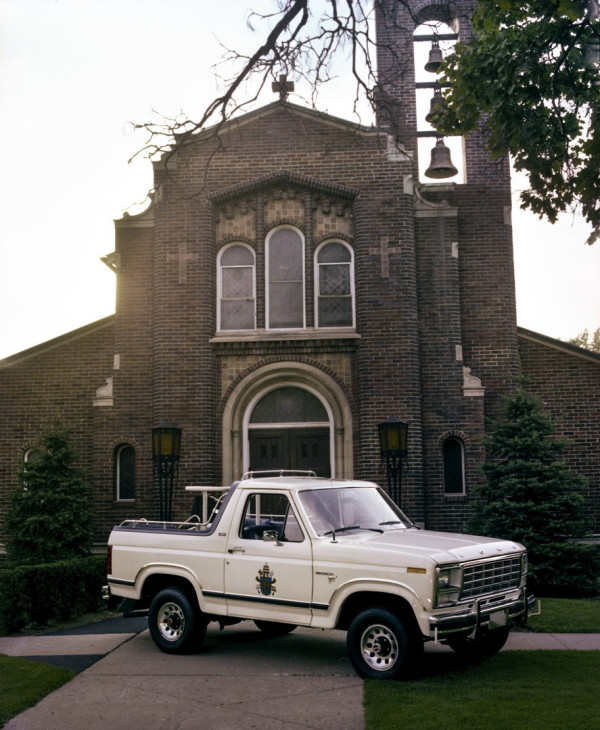 Kenang Paus Paulus II, Ford Buat Bronco Edisi Spesial