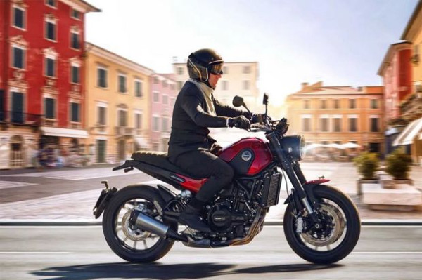 Dikuasai China Motor Italia Ini Akhirnya Laris di Kandang Sendiri