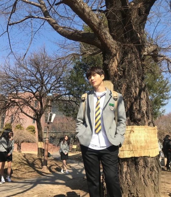 6 Aktor Korea Usia 30, tapi Masih Cocok Perankan Anak Sekolah