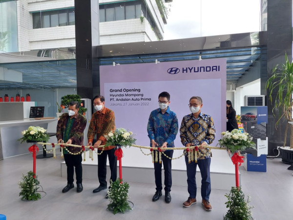 Dilengkapi Charging Station, Andalan Motor Resmikan Flagship Showroom Hyundai Mampang