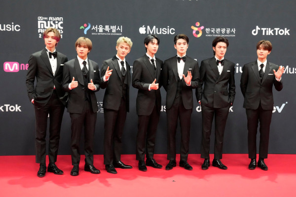 5 Artis Korea Minta Maaf karena Alasan Aneh, Nomor 2 Kepergok Nongkrong dengan Teman Wanita